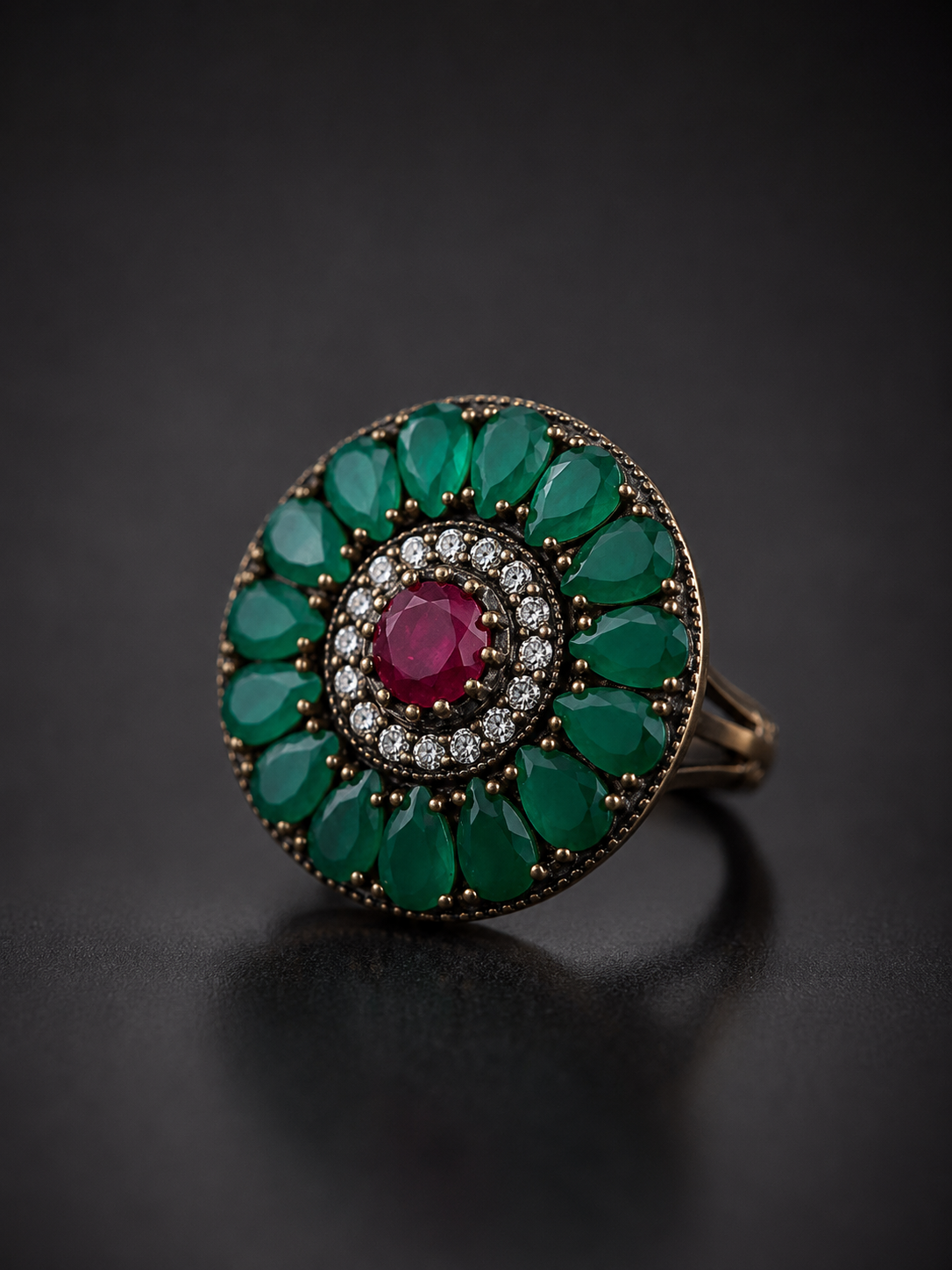 Garnet Emerald Ring - Image 2